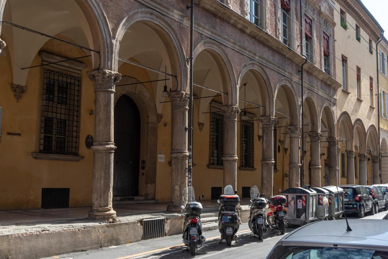 Nel Cuore Di Bologna - Casa Boss Exterior photo